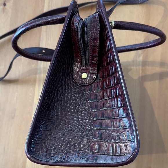 Gorgeous Vintage Brahmin Duxbury Satchel – Brown Croc Embossed Leather Handbag - Picture 6 of 10